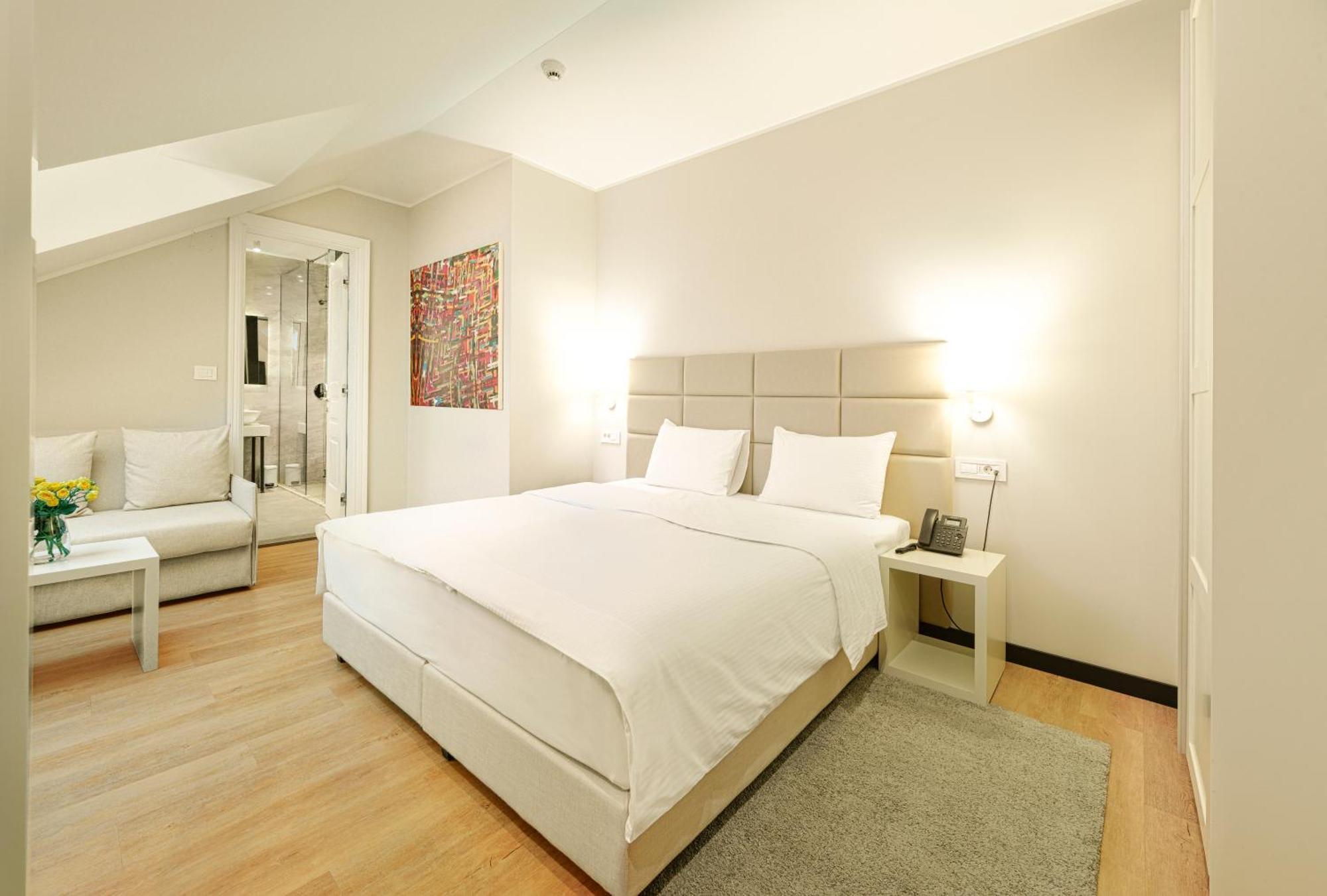 Lanterna Rooms City Center Novi Sad Luaran gambar