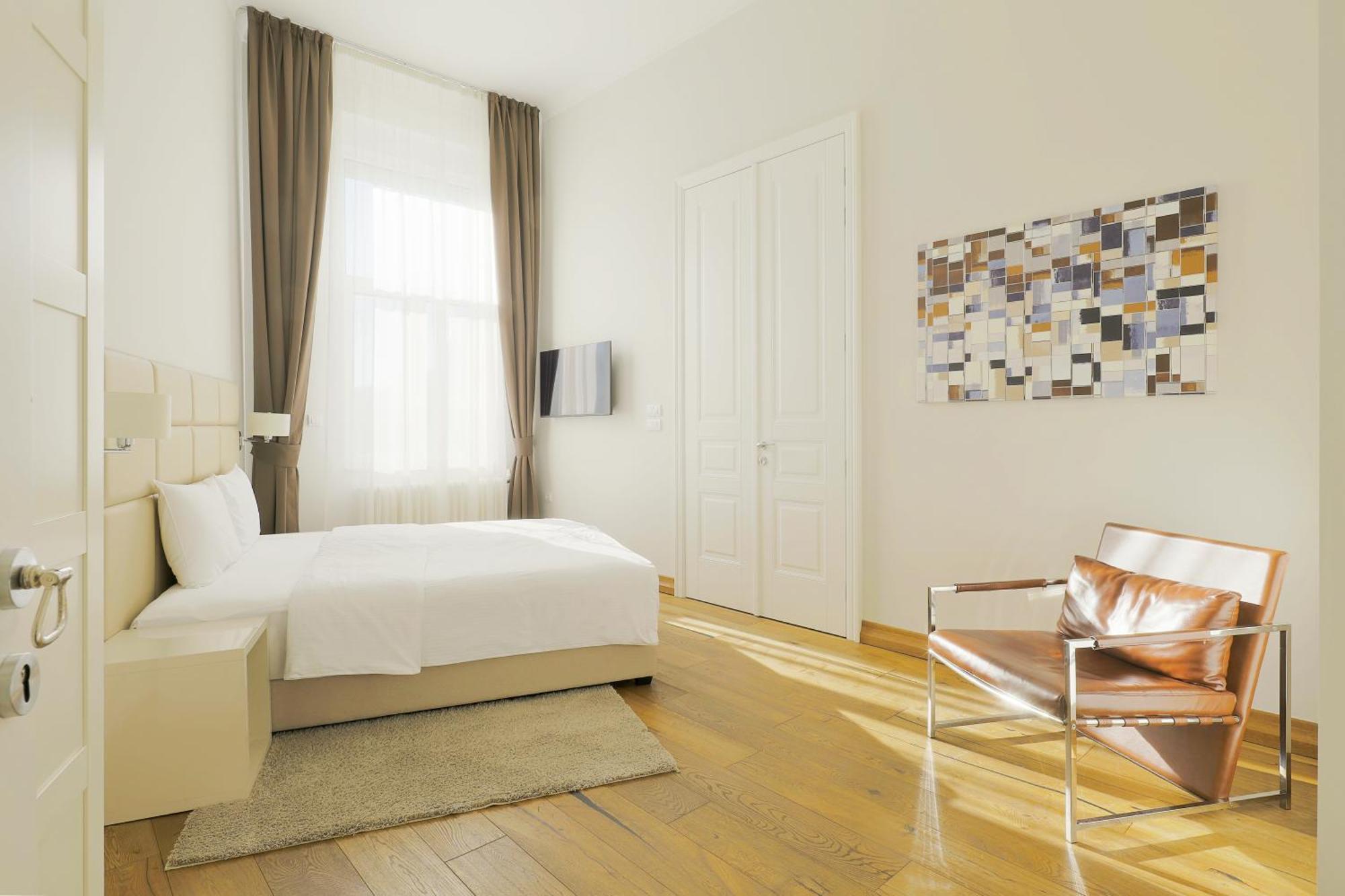 Lanterna Rooms City Center Novi Sad Luaran gambar