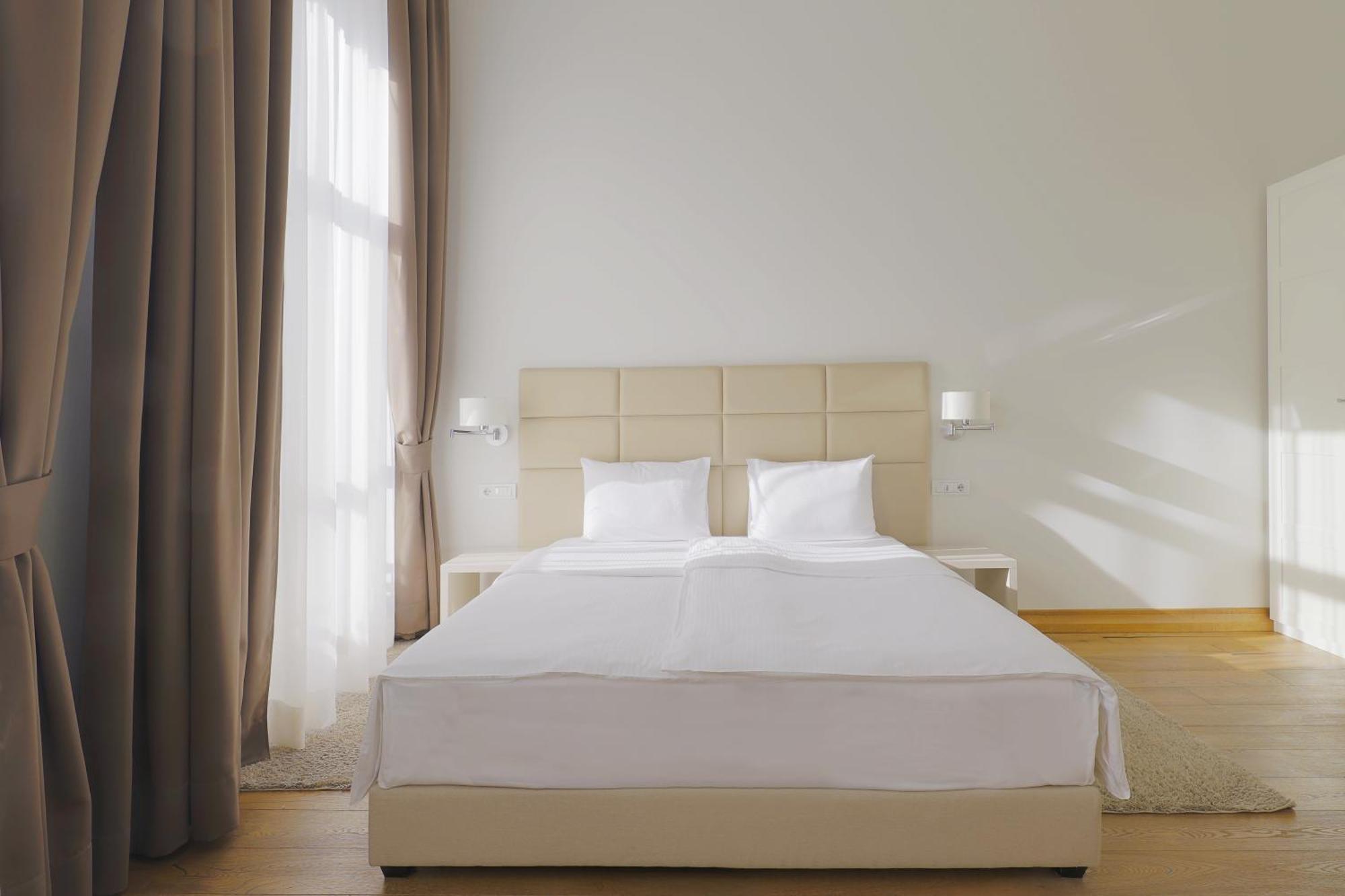 Lanterna Rooms City Center Novi Sad Luaran gambar