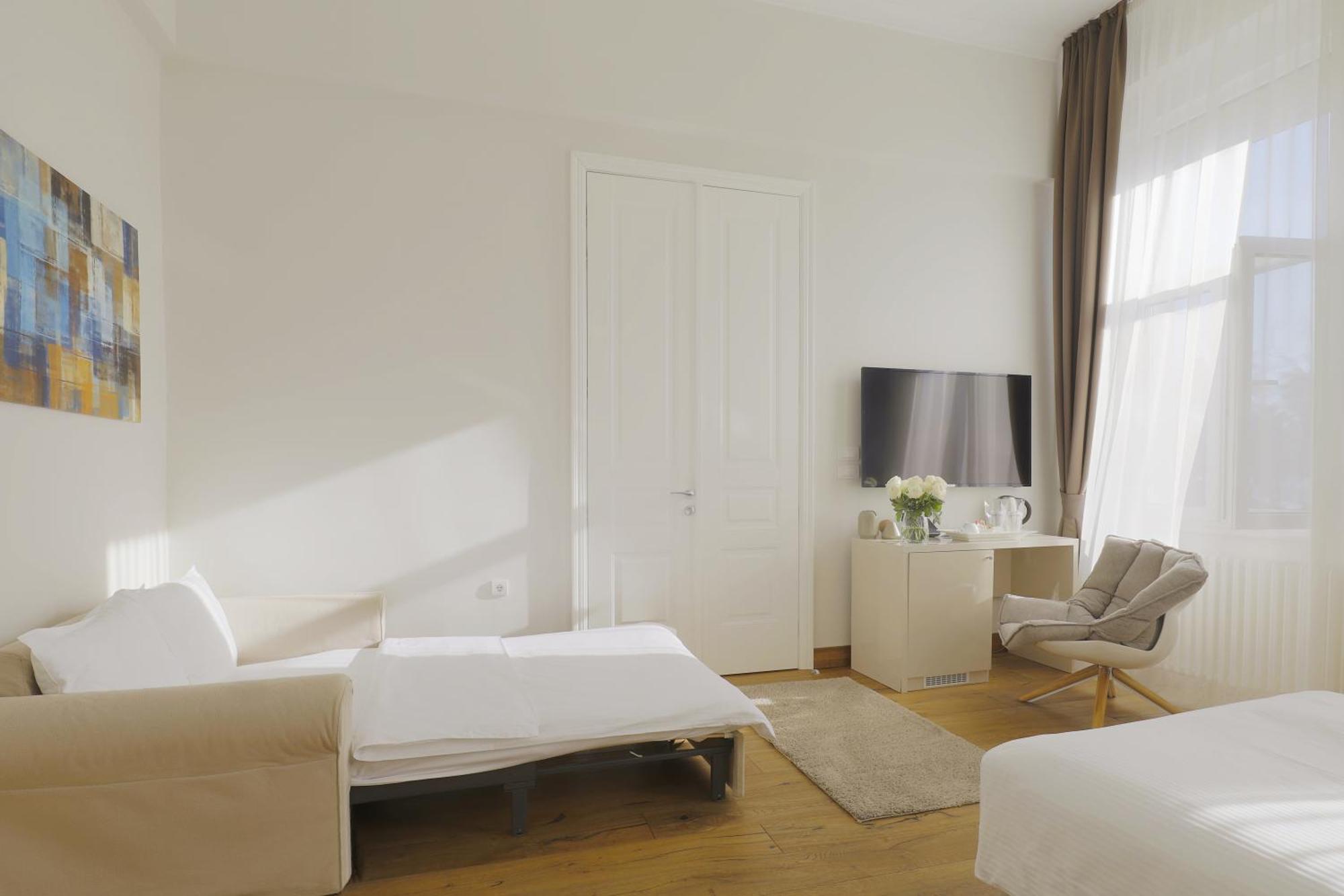 Lanterna Rooms City Center Novi Sad Luaran gambar