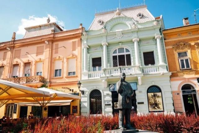 Lanterna Rooms City Center Novi Sad Luaran gambar